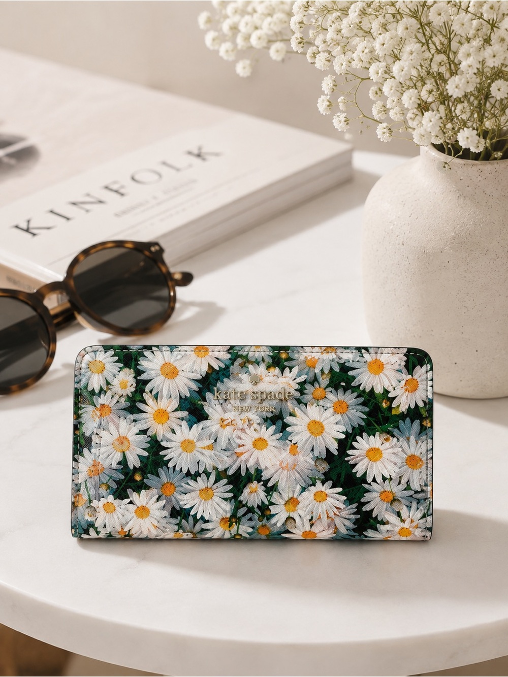 Kate Spade Cedar Street Daisy Lacey Floral Bifold Wallet White